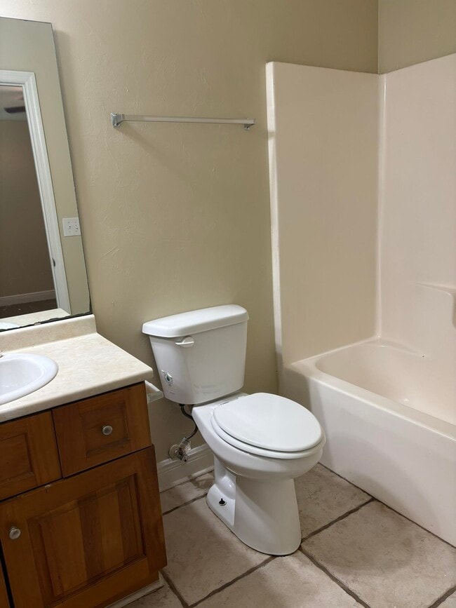 Building Photo - 3377 Sawtooth Dr