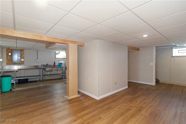 Building Photo - 2084 Wascana Ave