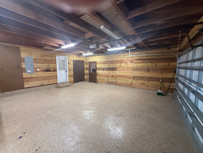 Building Photo - 2374 Stafford Dr