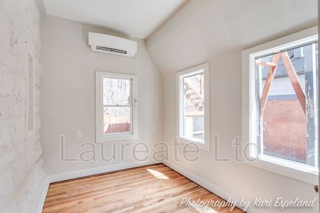 Building Photo - 1452 Detroit St