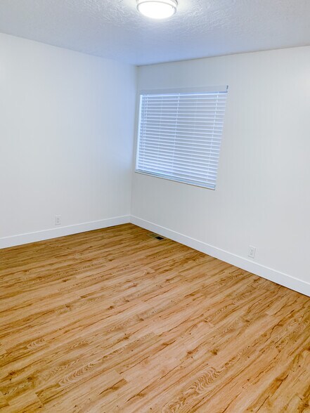 Building Photo - 12330 S 900 E