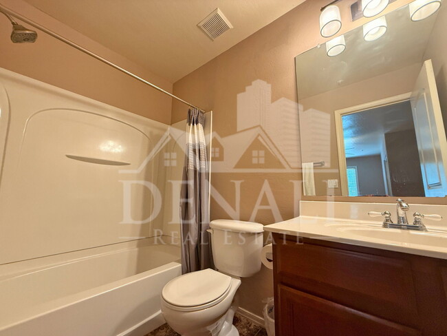 Building Photo - 4272 E Jasper Dr