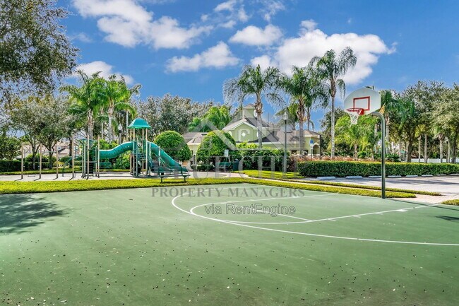 Building Photo - 10074 Iverson Dr