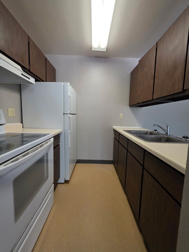 Building Photo - Liberty Lights Apartments C
