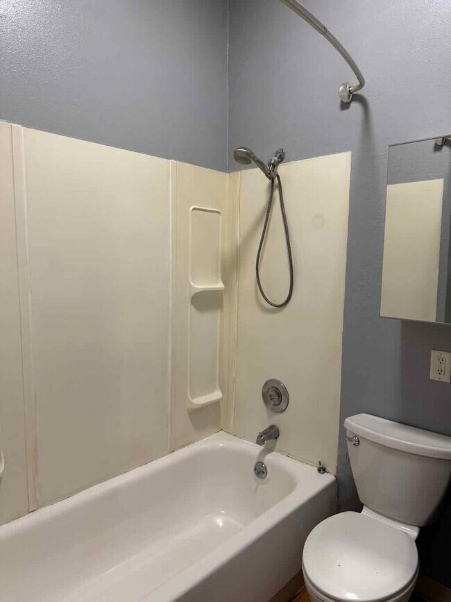 Building Photo - 1823 T St