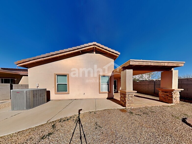 Building Photo - 388 E Atlas Cedar Pl