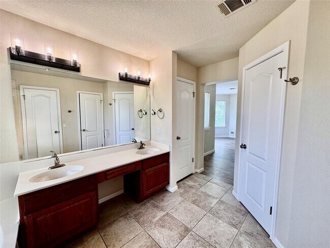 Building Photo - 3711 Epperson Trail