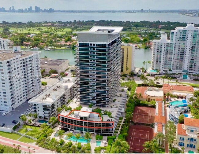 Building Photo - 5875 Collins Ave