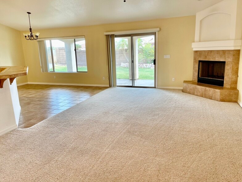 Building Photo - 2162 Joann Ave