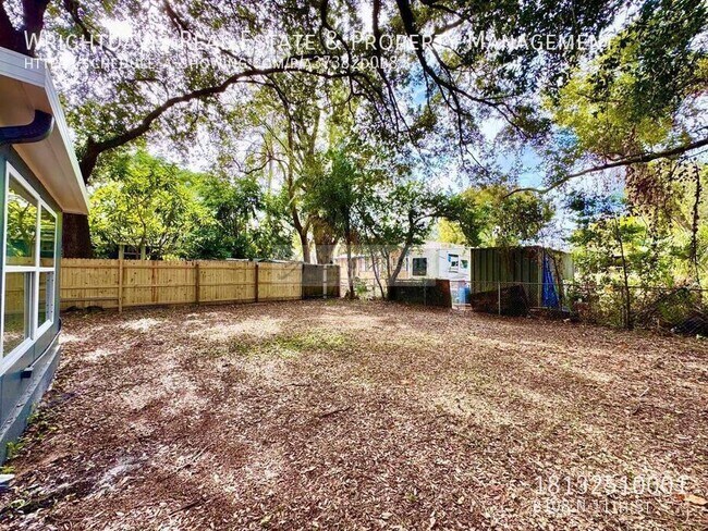 Building Photo - 8108 N 11th St