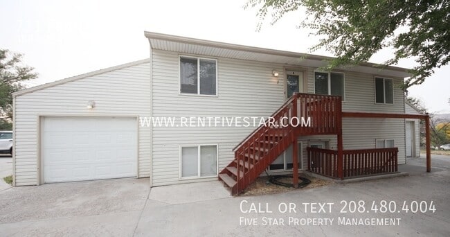 Primary Photo - 711 Franklin Ave