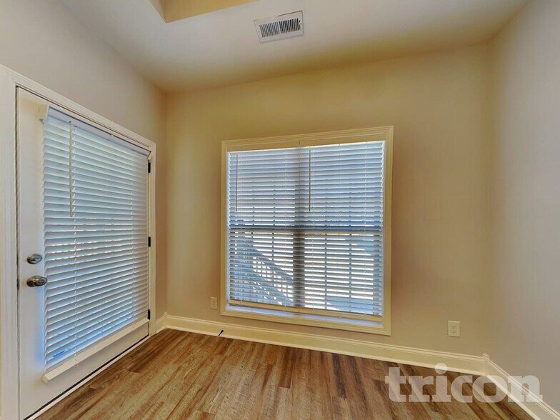 Building Photo - 364 Preakness Cir