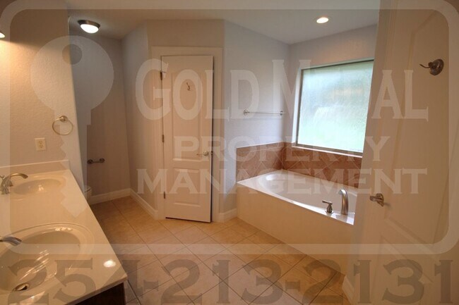 Building Photo - 1502 Loblolly Dr