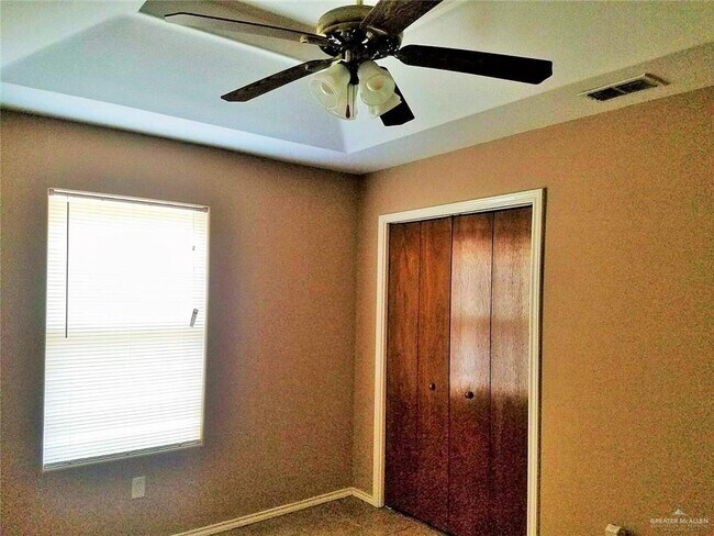 Building Photo - 15 French Ave