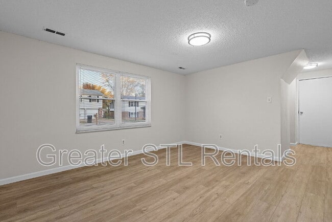 Building Photo - 2344 White Ash Ct