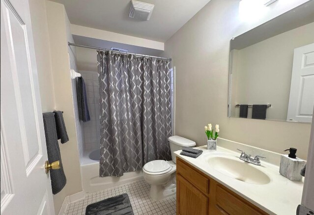 Building Photo - 1340 Fairmont St NW