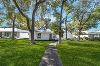 Building Photo - 5837 Clendenin Ave