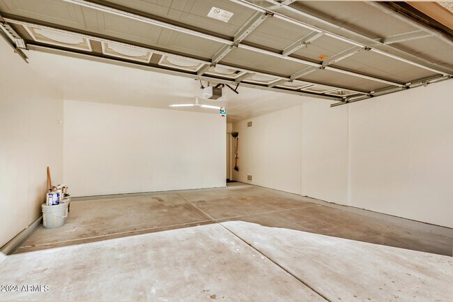 Building Photo - 8930 E Yucca St