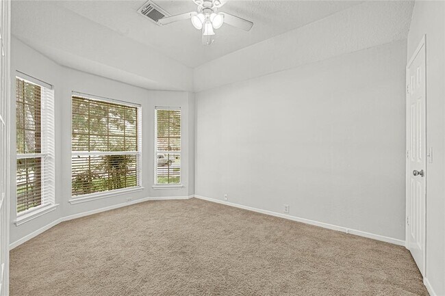 Building Photo - 7530 Broken Oak Ln