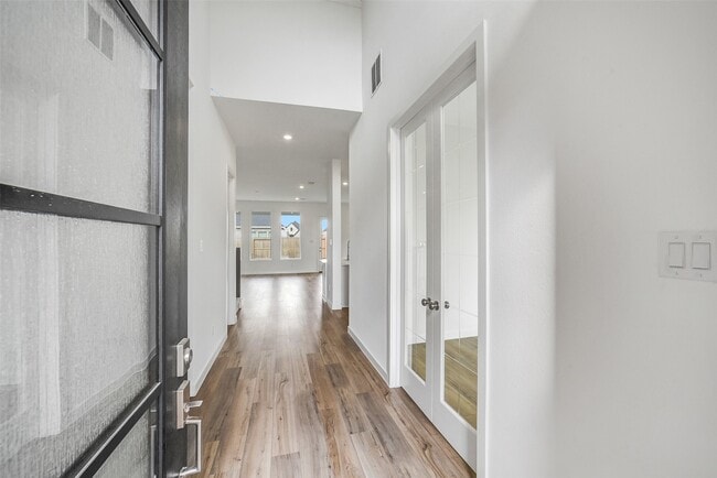 Building Photo - 31222 Anna Mdws Dr