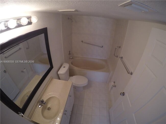 Building Photo - 21150 SW 87th Ave