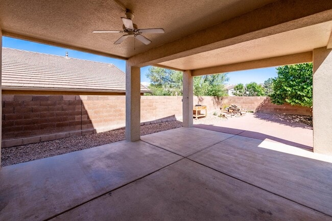 Building Photo - 10532 Coyote Canyon Pl NW