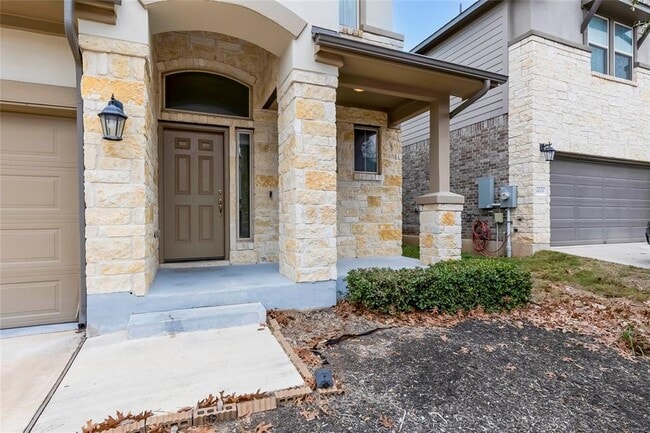 Building Photo - 14104 McCoy Lp