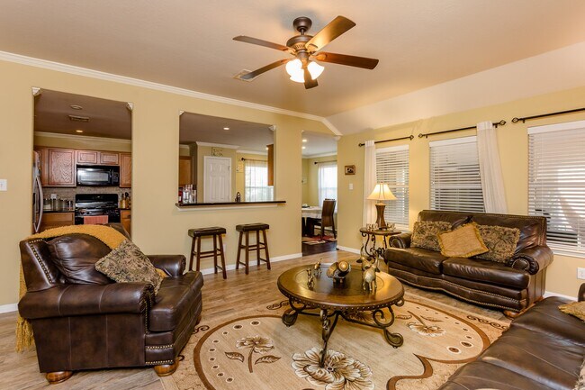 Building Photo - 24718 Cobble Canyon Ln