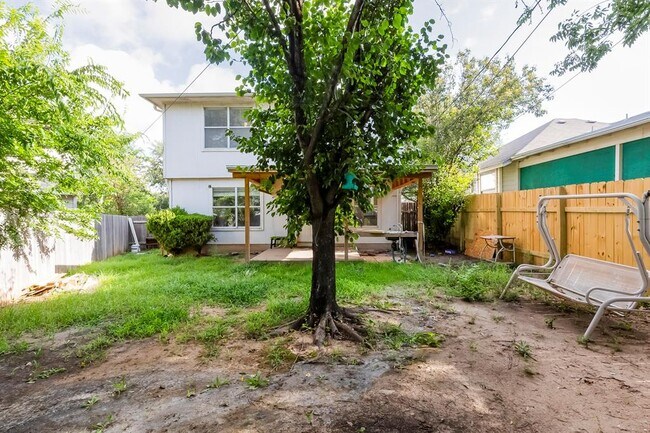 Building Photo - 1709 Windy Park Cir