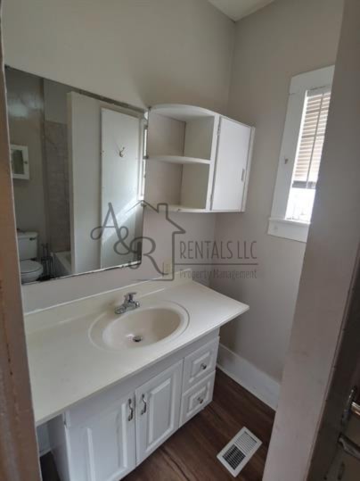 Building Photo - 416 W Forest St