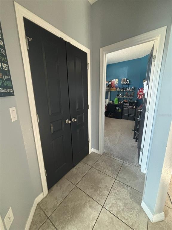 Building Photo - 1000 Vicenza St