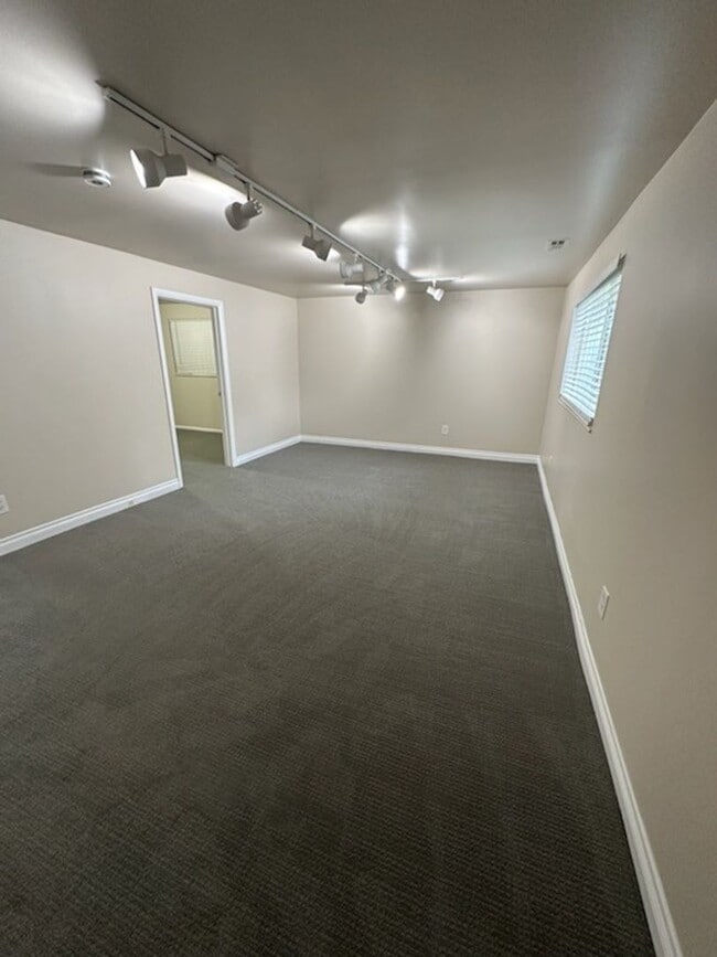 Building Photo - 3398 S 1300 E