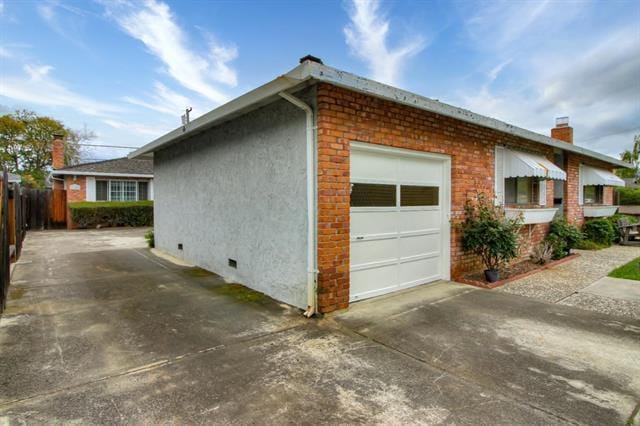 Building Photo - 1108 Topaz Ave