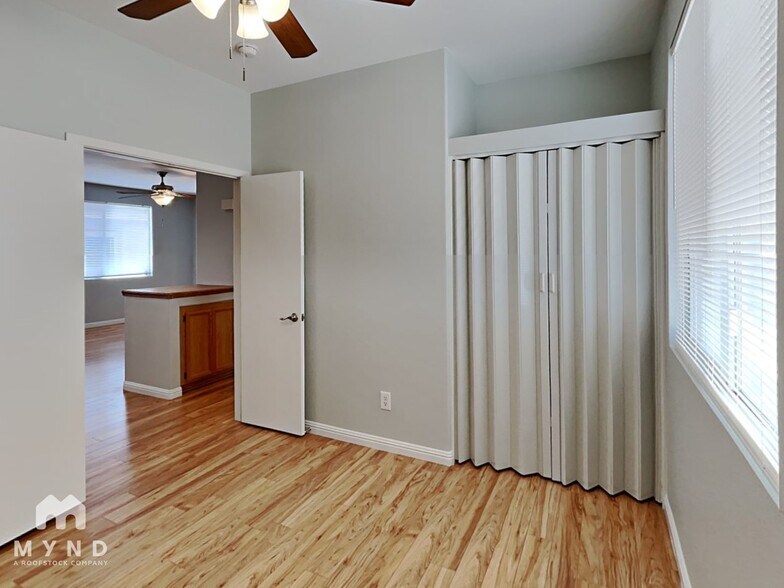 Building Photo - 5970 Autumn Harvest Ave
