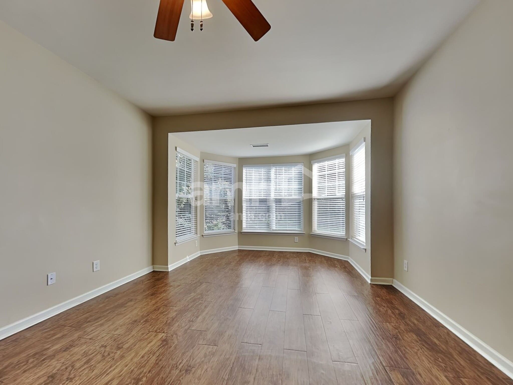Building Photo - 13527 Provincial Ct