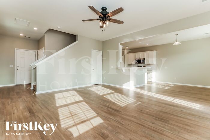 Building Photo - 189 Daniels Creek Cir
