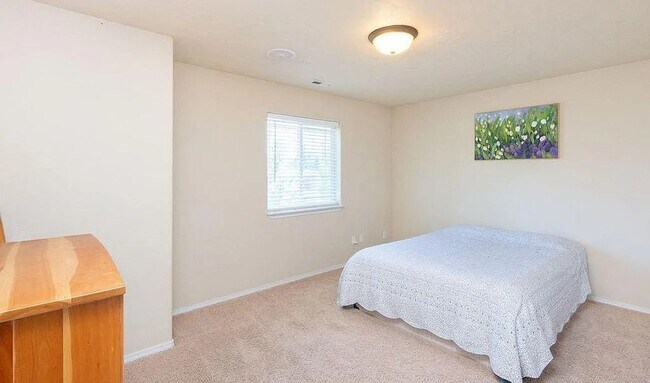 Building Photo - Spacious 4-Bedroom Home in Coeur d’Alene