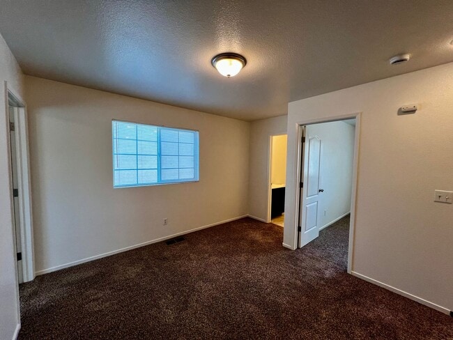 Building Photo - 1230 Sunup Dr