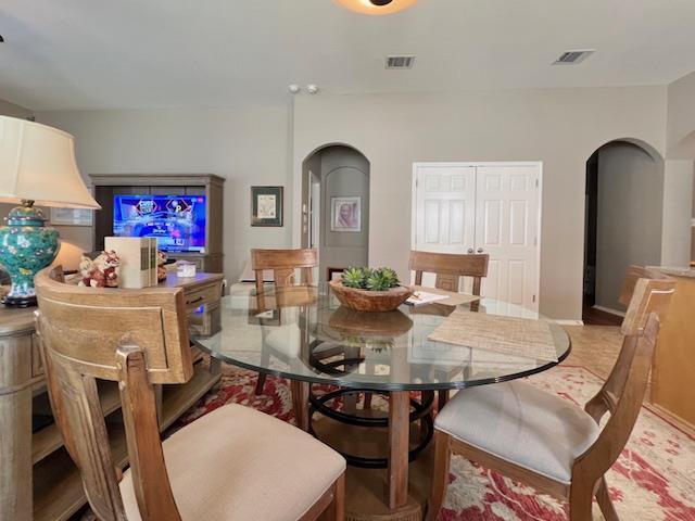 Building Photo - 10717 Casitas Dr