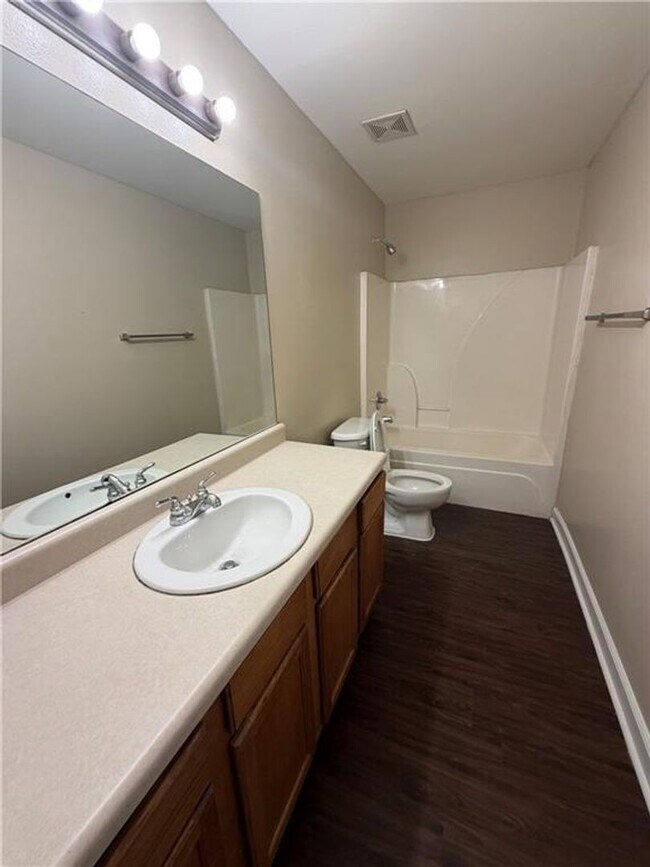 Building Photo - 233-233 Graystone Cir