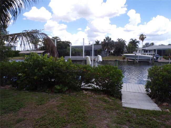 Building Photo - 24279 Yacht Club Blvd