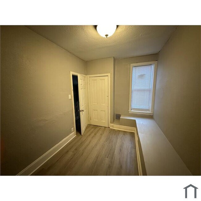 Building Photo - Newly Remodeled Home _ North Philadelphia