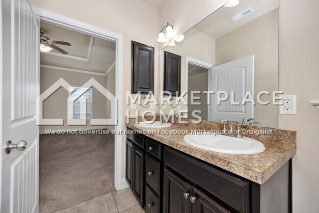 Building Photo - 275 Harold Murphy Dr