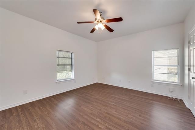 Building Photo - 706 Audra Ln