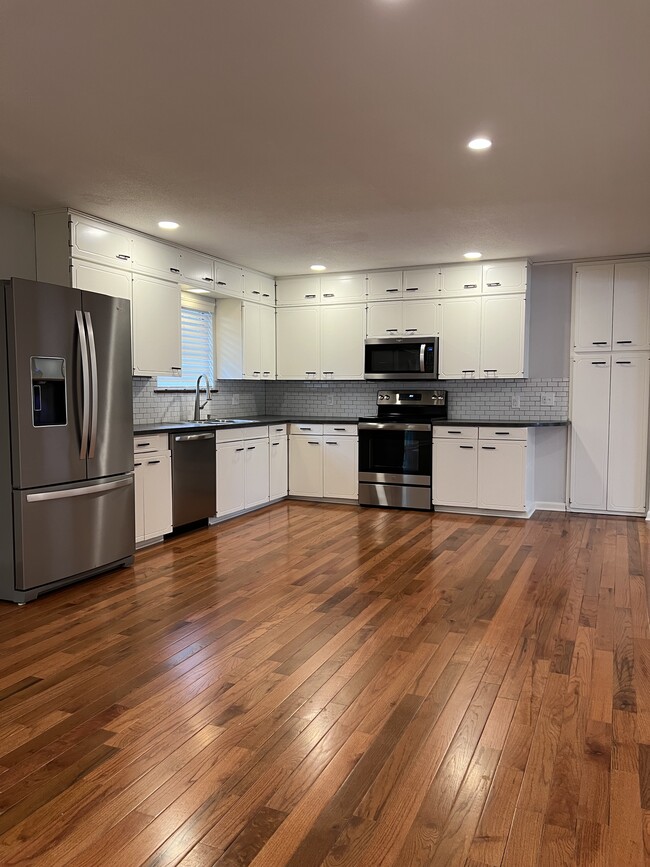 Building Photo - 1655 N Ramsey Ave