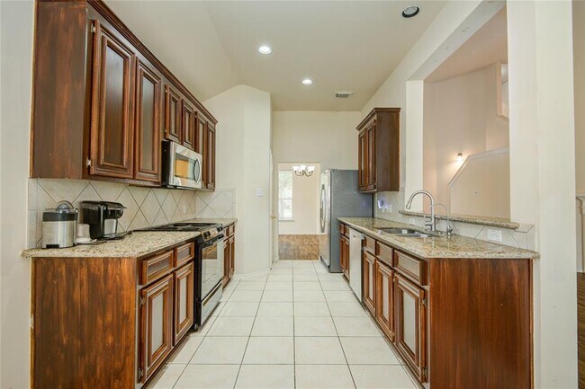 Building Photo - 21718 Grand Hollow Ln