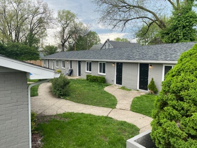 Building Photo - 65 W Moler St