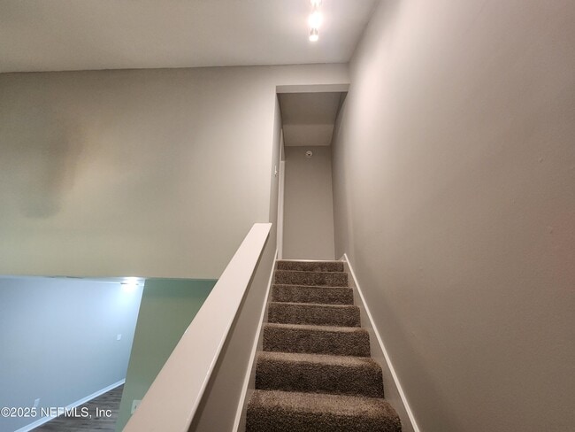 Building Photo - 7605 Melissa Ct N