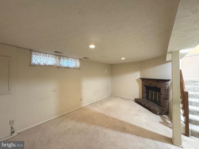 Building Photo - 10303 Granite Creek Ln