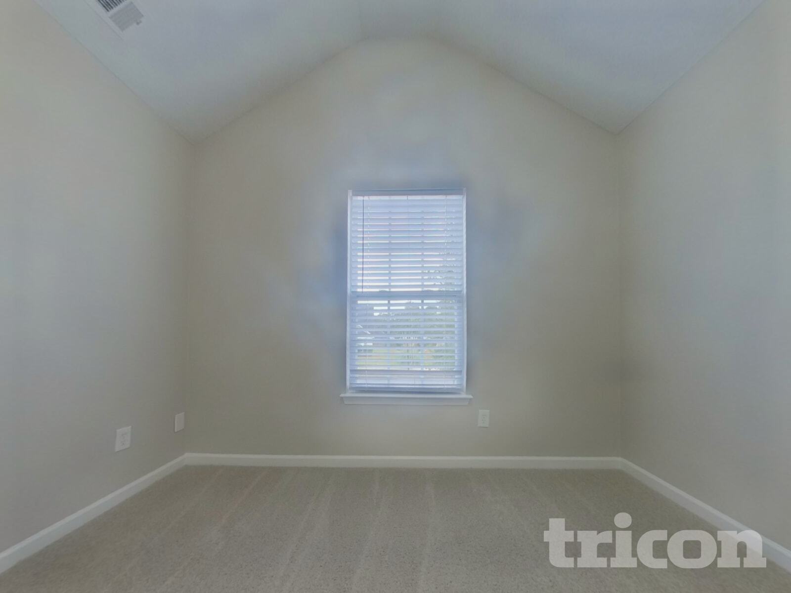 Building Photo - 4928 Bryant Dr